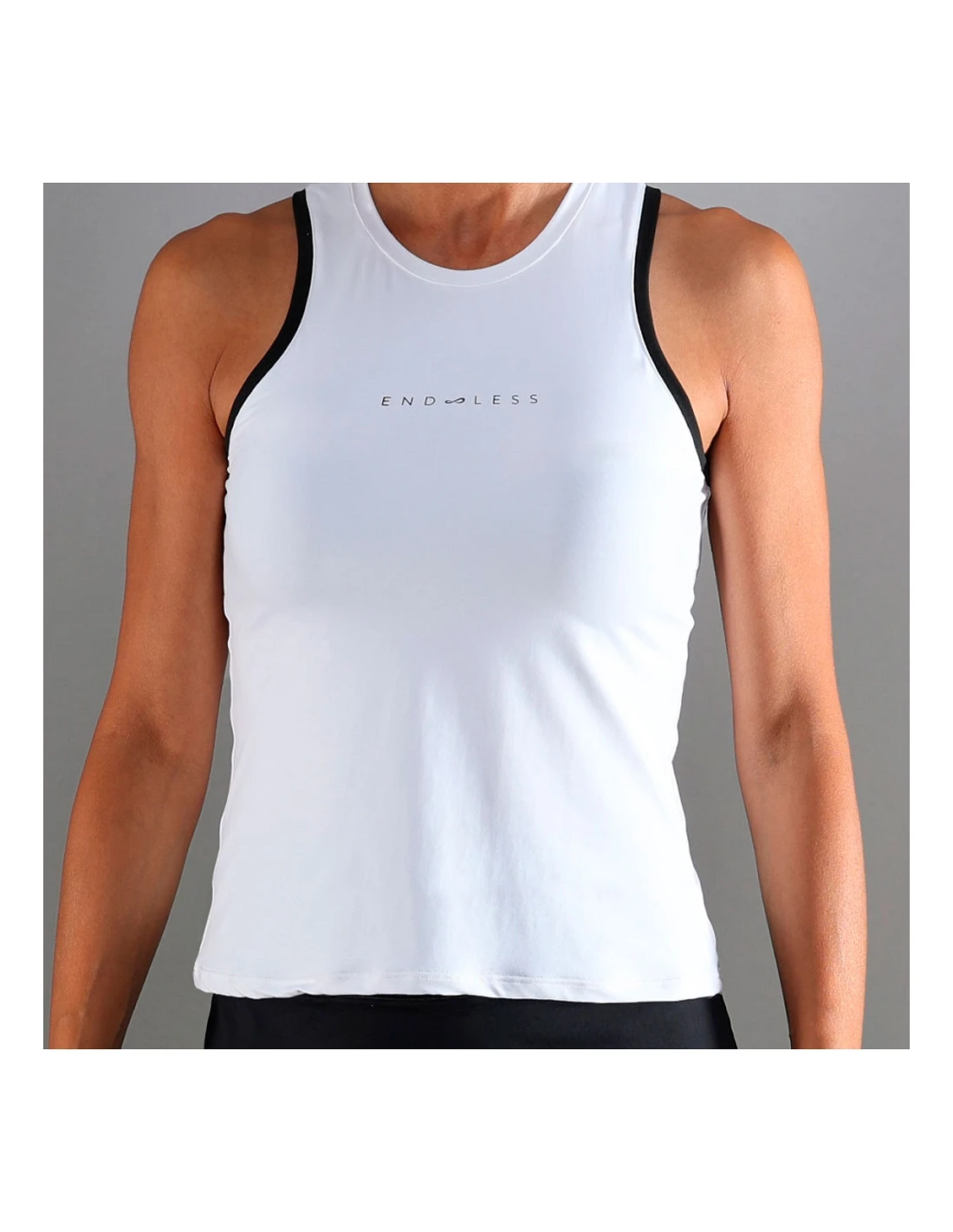 Camiseta Branca Essencial Infinita