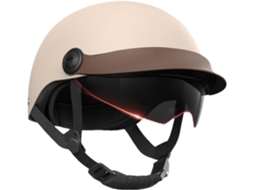 Capacete aberto para motociclista, com proteção parcial para a cabeça.