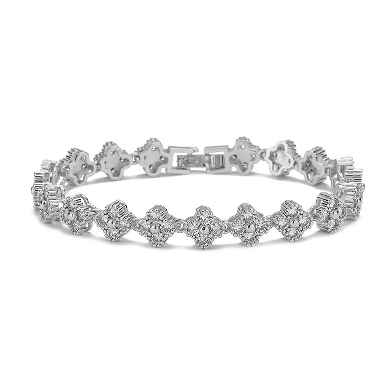Pulseira De Zircônia Com Trevo De Quatro Folhas (prateada E Branca), Presente Colorido De Cristal Para Amizade E Sorte