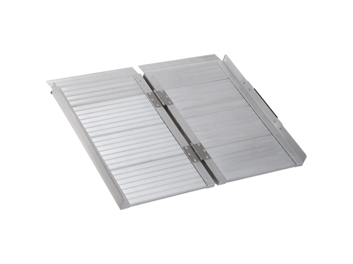 Rampa Dobrável Antiderrapante para Cadeira de Rodas em Alumínio com Bordas Elevadas, Carga Máxima de 270 Kg, 61 X 74 Cm CHEZMOI