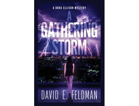Livro A Gathering Storm de Feldman, David et al. (Inglês)