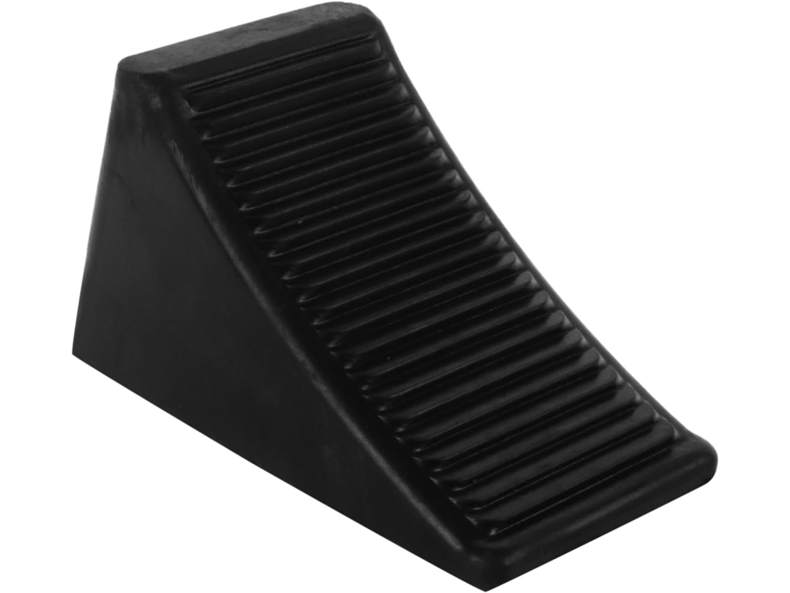 Calços bêbados para rodas de reboques, carros e caravanas.
