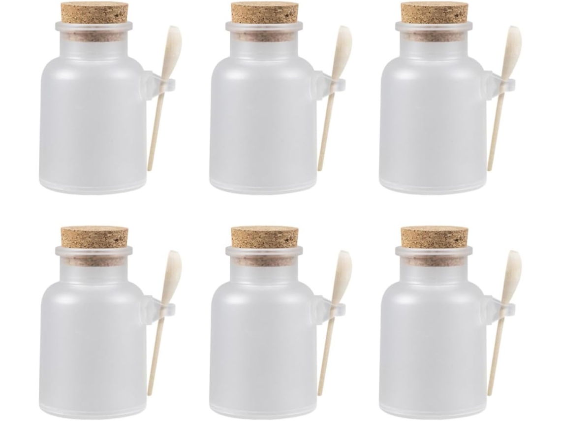 Conjunto de 6 potes herméticos de plástico e madeira com tampas de corte.