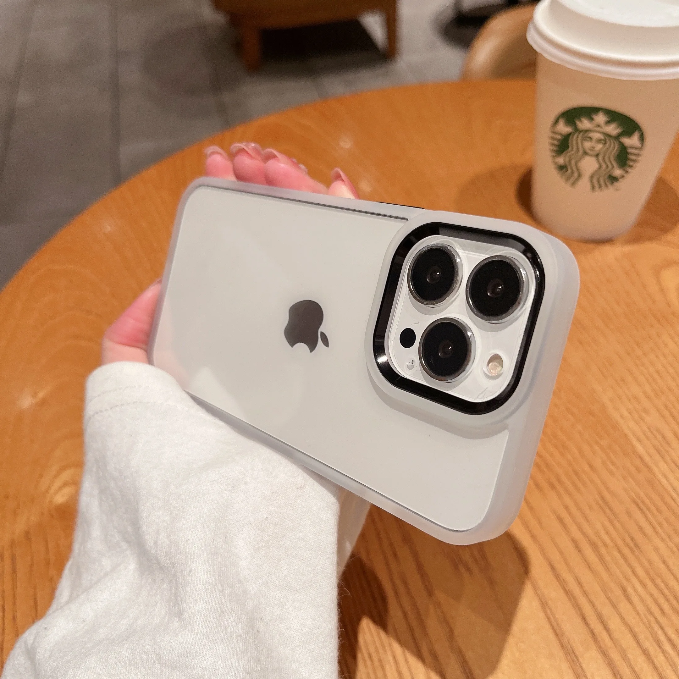 Capa Protetora Com Anel De Câmera Em Metal (preta) Para Iphone 14