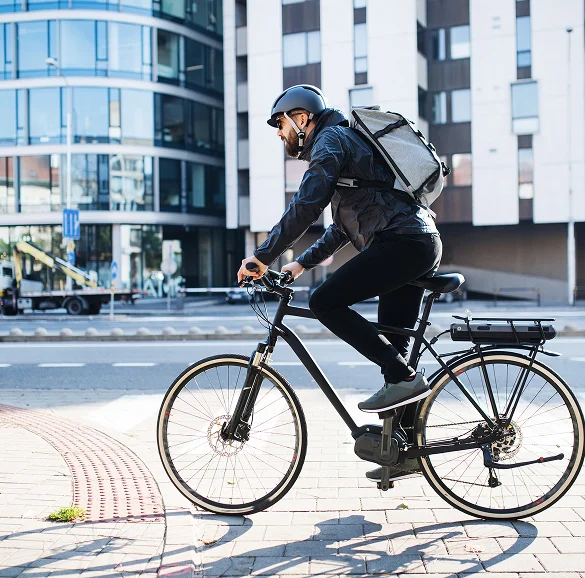 Bicicleta elétrica para estrada