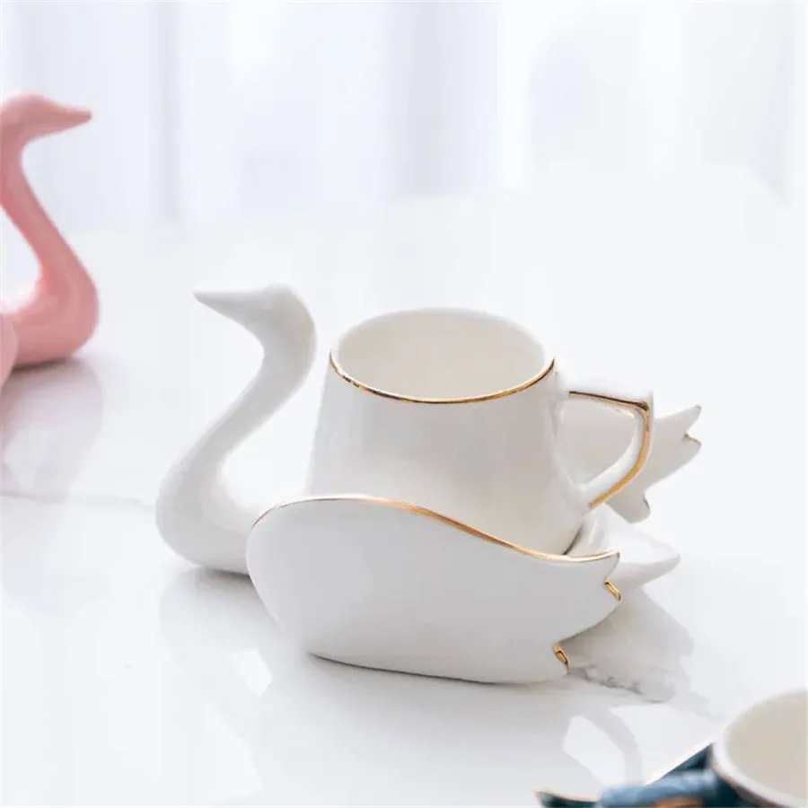 Conjunto de Xícara e Pires em Formato de Cisne , Mini Caneca de Cerâmica, 110ml MDUG (branco)