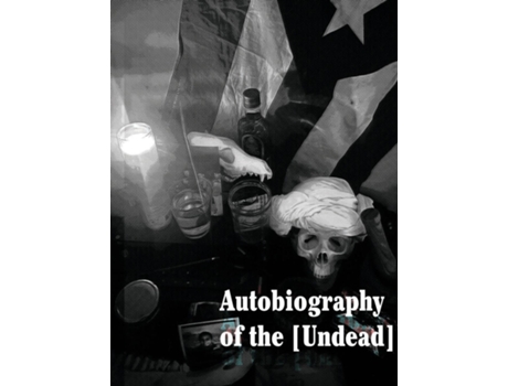 Livro Autobiography of the Undead de Emilio Carrero (Inglês)