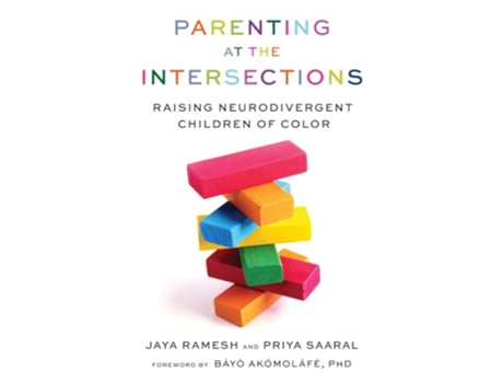 Livro Parenting at the Intersections de Jaya Ramesh e Priya Saaral (Inglês)