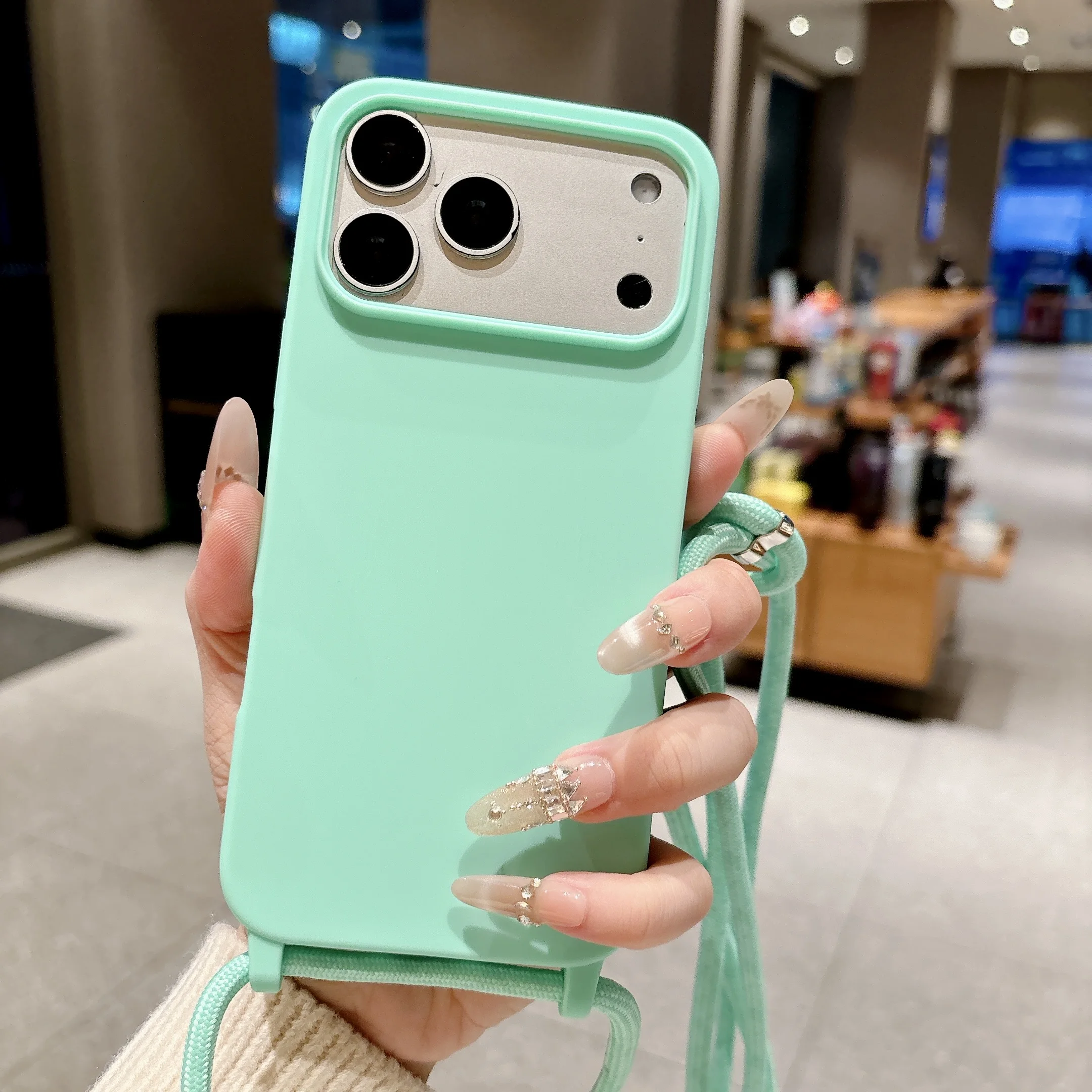 Capa De Silicone Macio Para Iphone 16 Pro Max, Azul Celeste, Com Alça Transversal Ajustável.