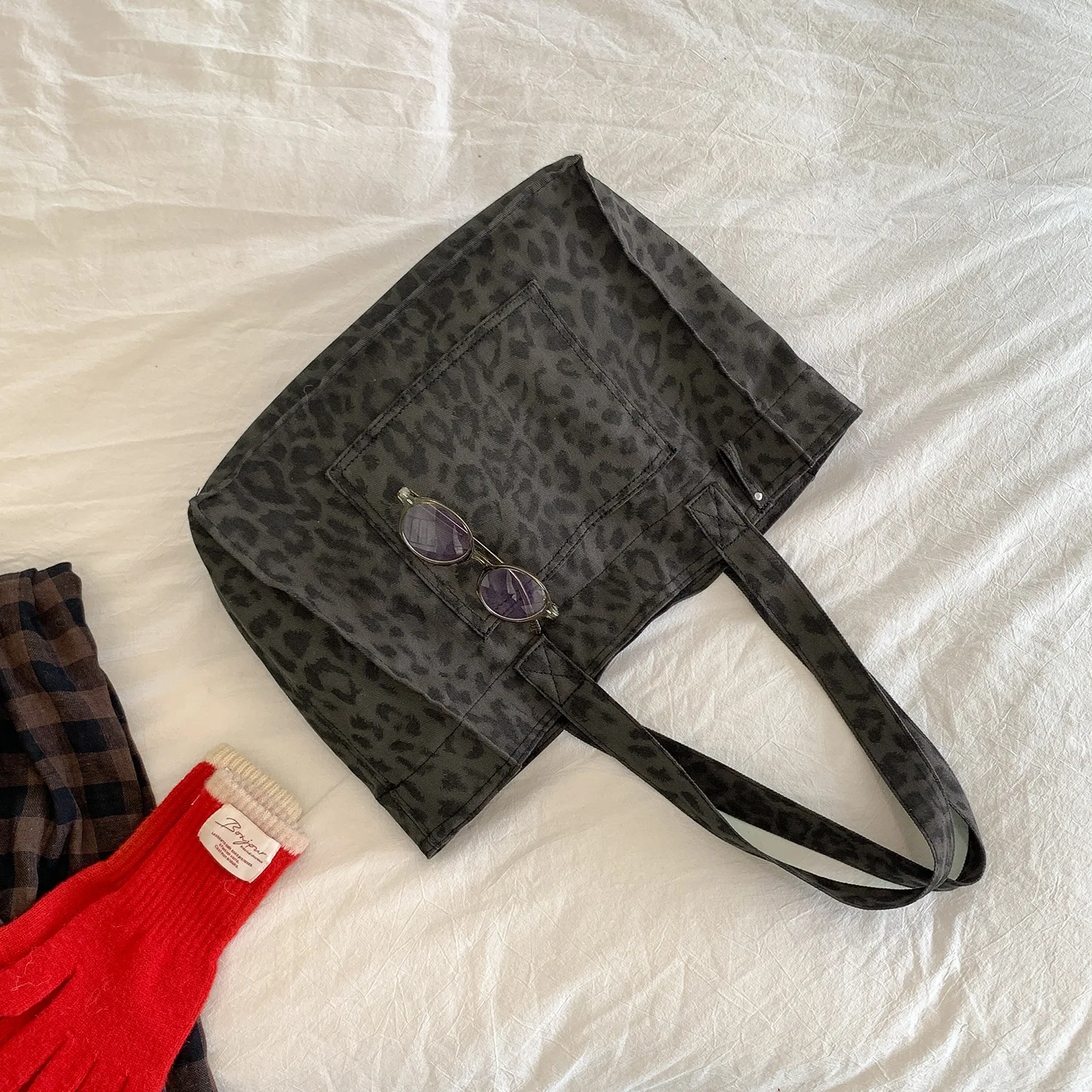 Bolsa De Ombro Feminina Moderna Com Estampa De Leopardo (preta), Bolsa Grande Para O Dia A Dia.
