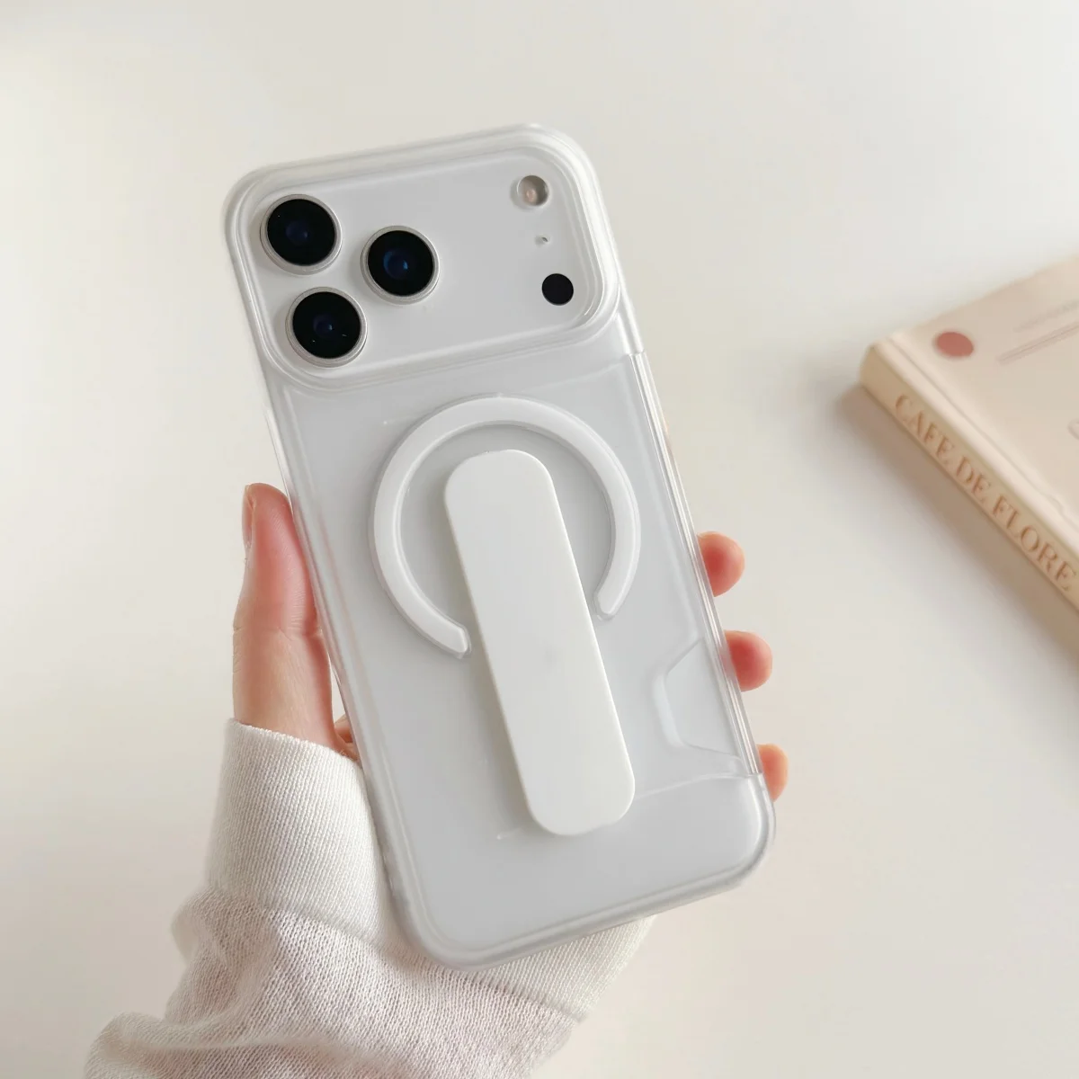 Capa Transparente Fosca Para Iphone 13 (branco) Com Suporte, Compatível Com Proteção Magnética Contra Impactos.