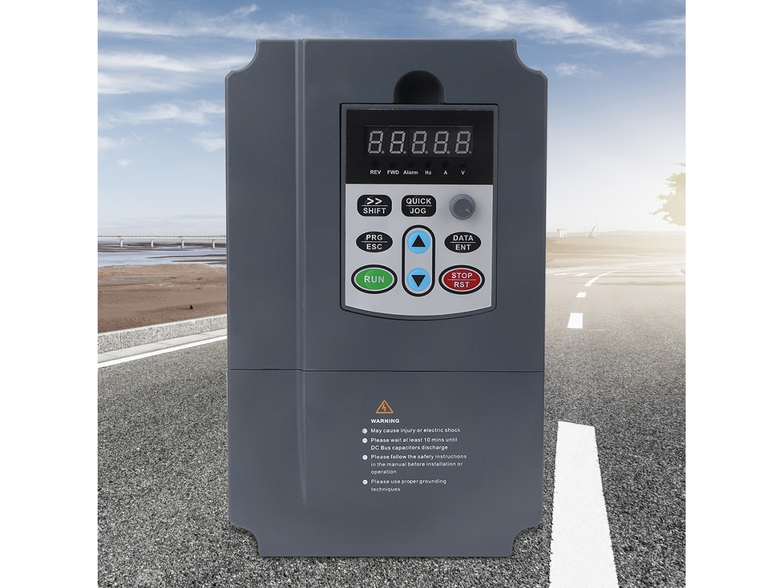 Inversor 220v Entrada 380v Saída 0 3000hz 0.75kw