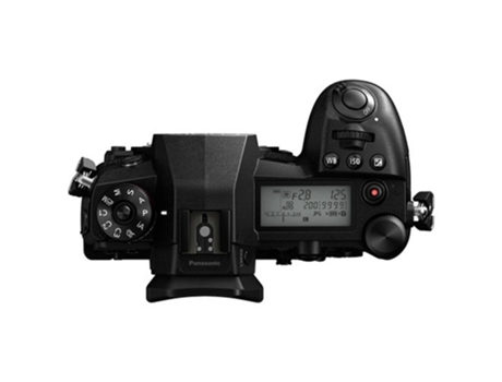 Máquina Fotográfica PANASONIC Lumix DC-G9 (Micro 4/3) — 20.3MP | ISO: Auto/200 - 25600