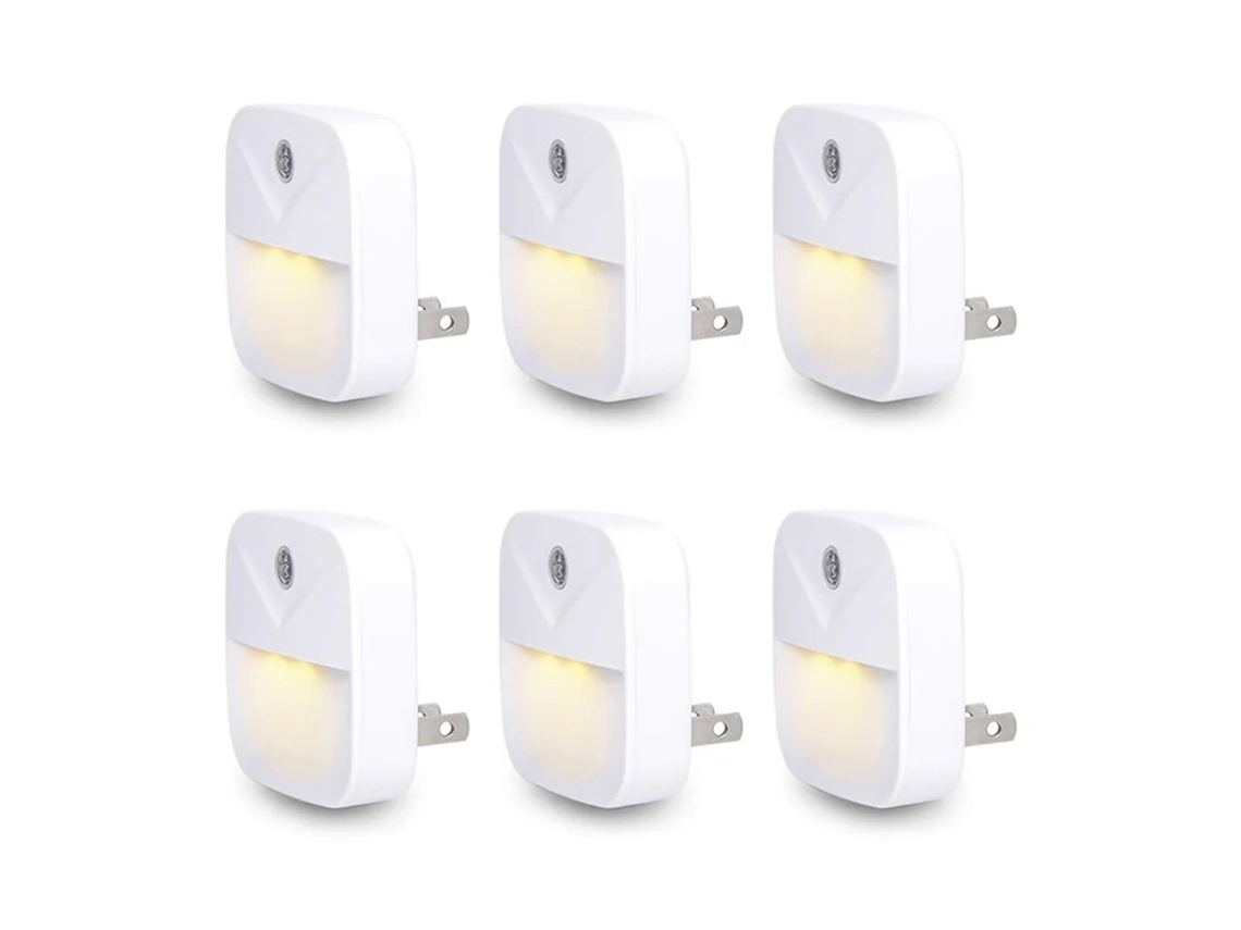 Luz Noturna Led Yizhood Sensor Anoitecer Casa Banho Branco