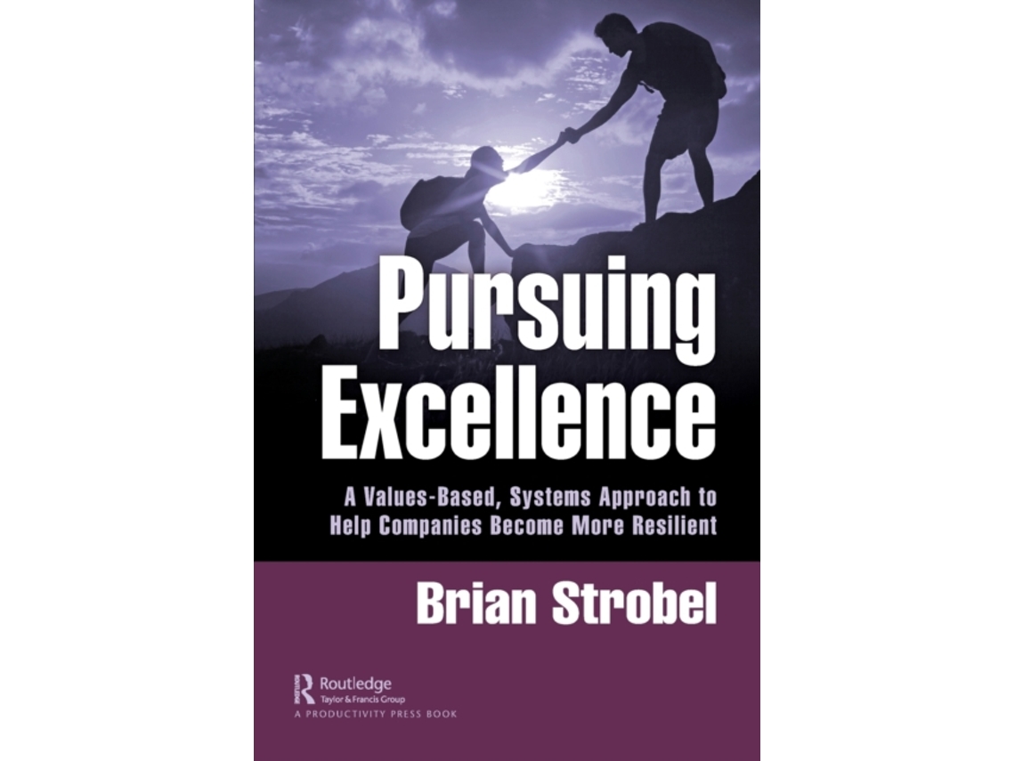 Livro Pursuing Excellence de Brian Strobel (Inglês)