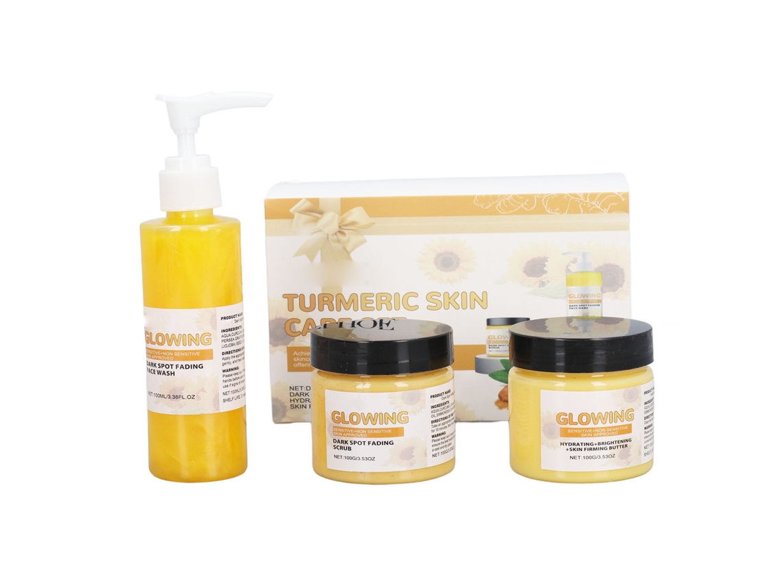 Conjunto de 3 peças para cuidados com a pele com cúrcuma, ideal para mulheres.