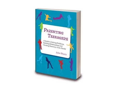 Livro parenting teenagers de john sharry (inglês)