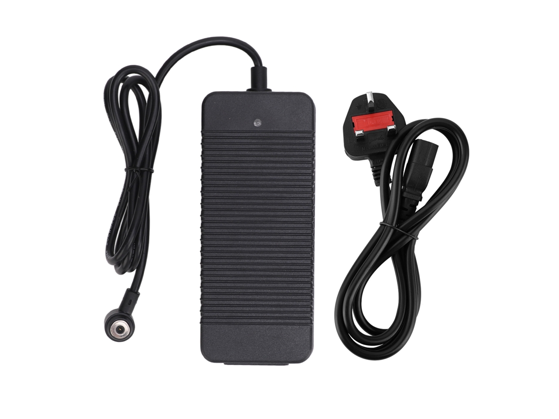 Carregador de Bateria 41v 2a S/MARCA com Porta Magnética para Xiaomi M4 M4pro