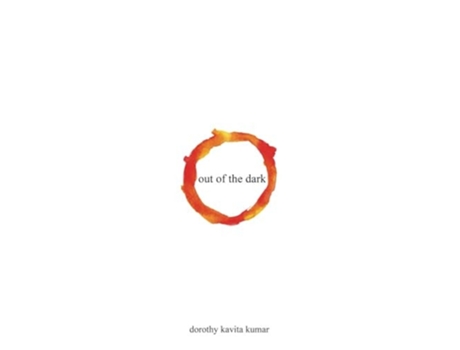 Livro out of the dark de Dorothy Kavita Kumar (Inglês)