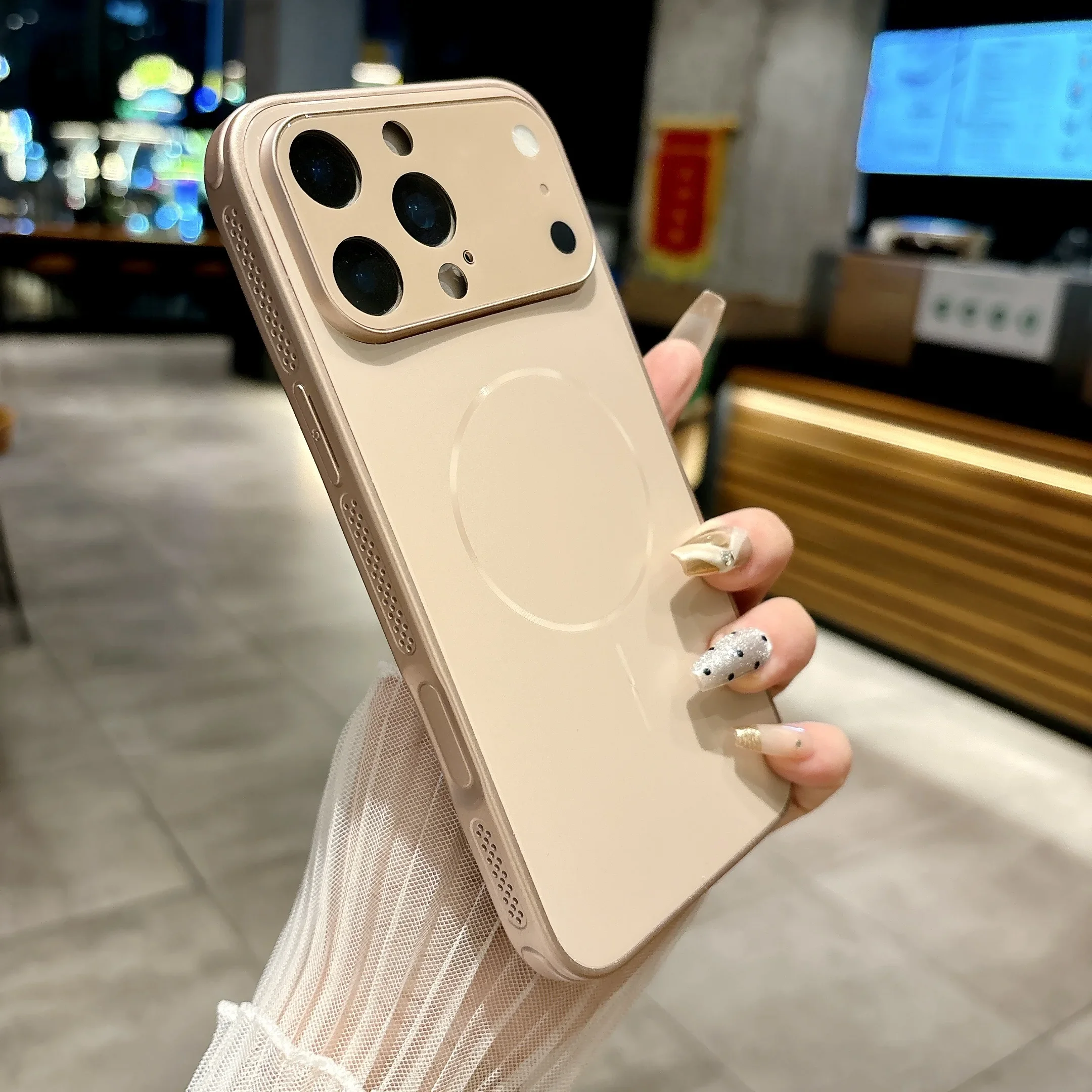 Capa Protetora Com Lente De Vidro Fosco (titânio Para Iphone 16 Pro), Feita De Policarbonato Rígido À Prova De Choque.