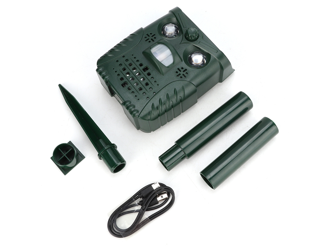 Repelente Solar Ultrassônico Com Luz Branca Para Animais Jardim Pátio Abs