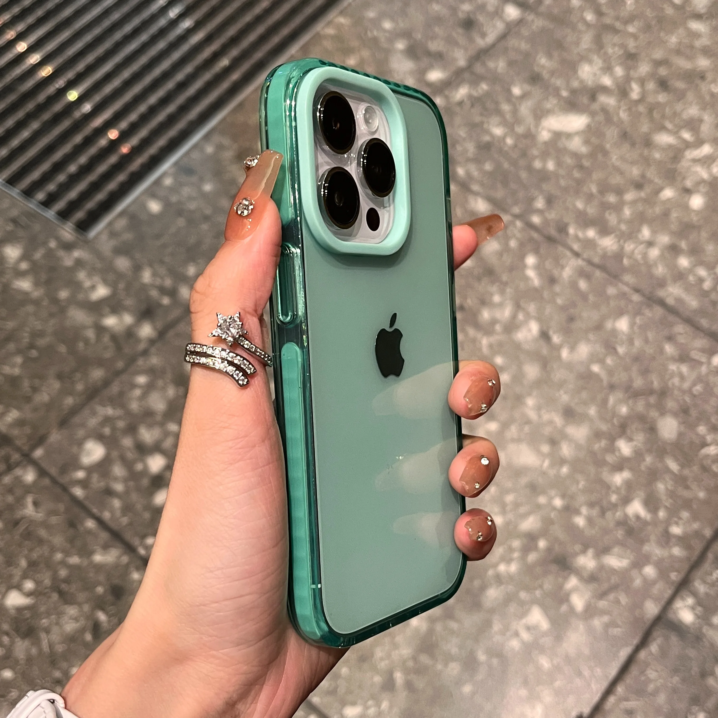 Capa Para Celular (iphone 14 Verde) À Prova De Choque Com Moldura Fluorescente Transparente.