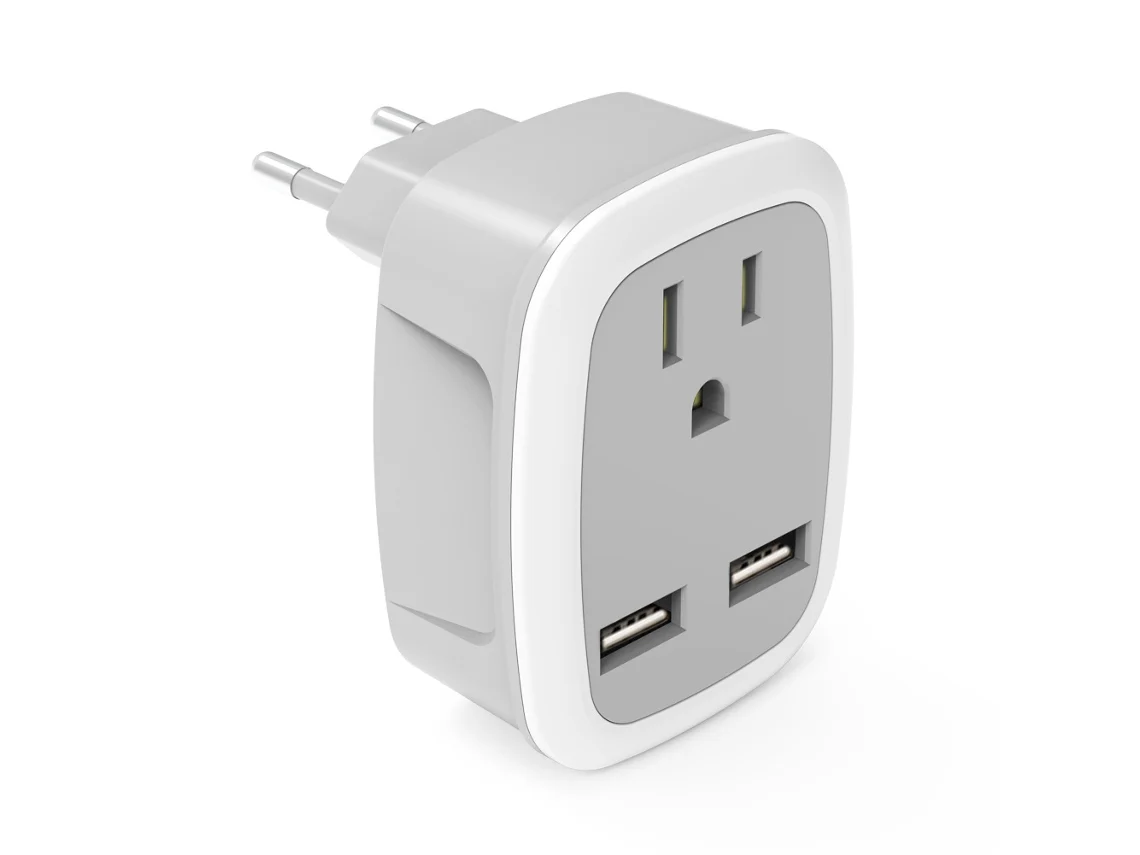 Adaptador De Tomada Universal Para Viagem Com Porta Usb Cuich