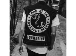 Vinil Formation - Look At The Powerful People
