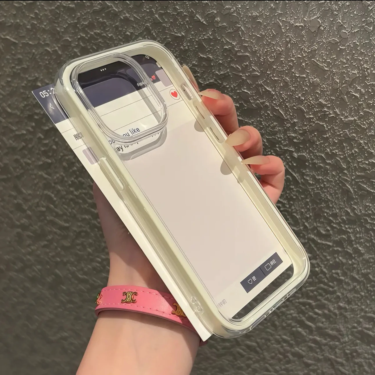Capa Transparente Com Moldura Colorida (para Iphone 16 Pro Max Branco), Resistente A Impactos E Com Proteção Traseira Macia.