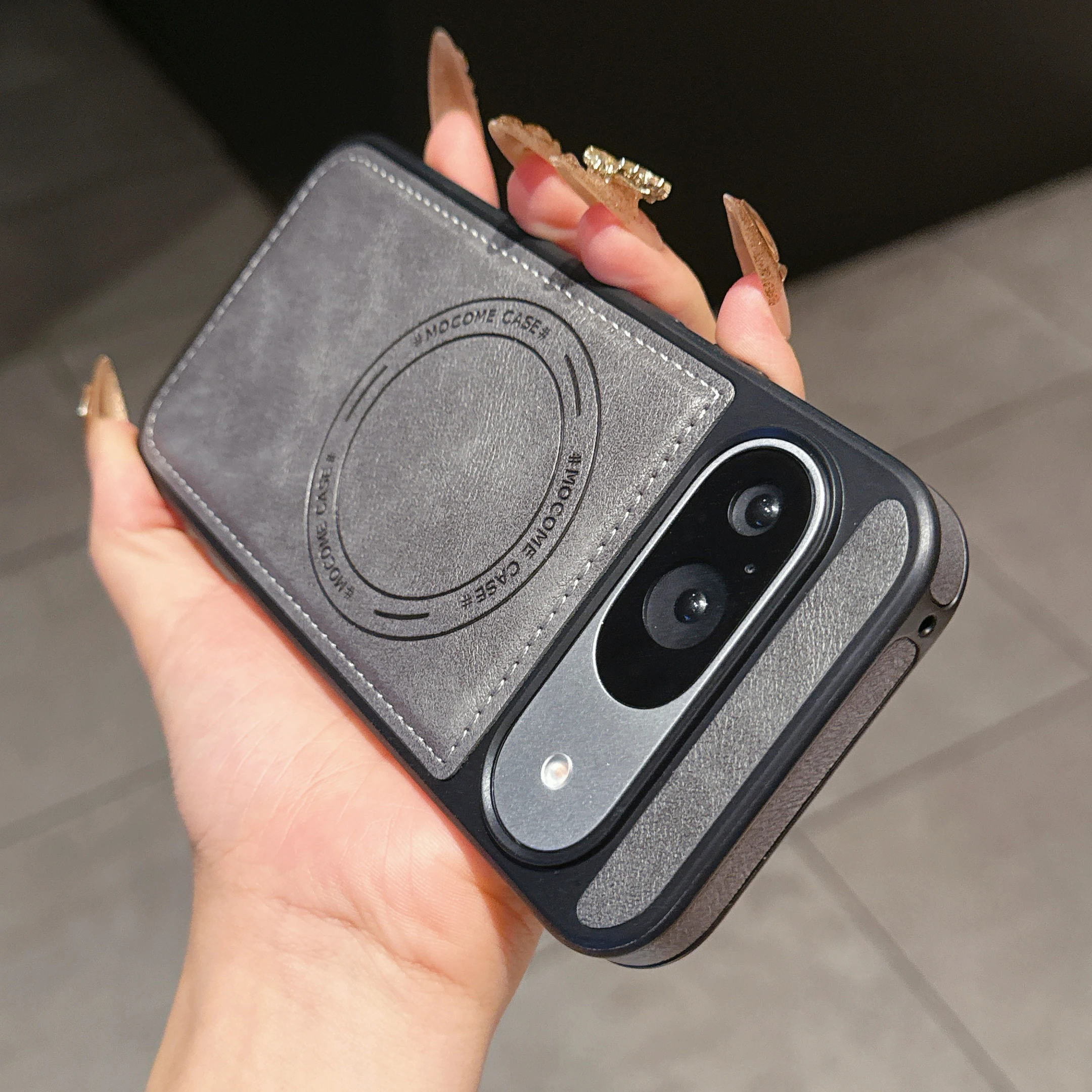 Capa Retrô Fosca Em Couro Pu Para Google Pixel 9 (cinza Claro), Resistente A Impactos E Com Função Magnética.