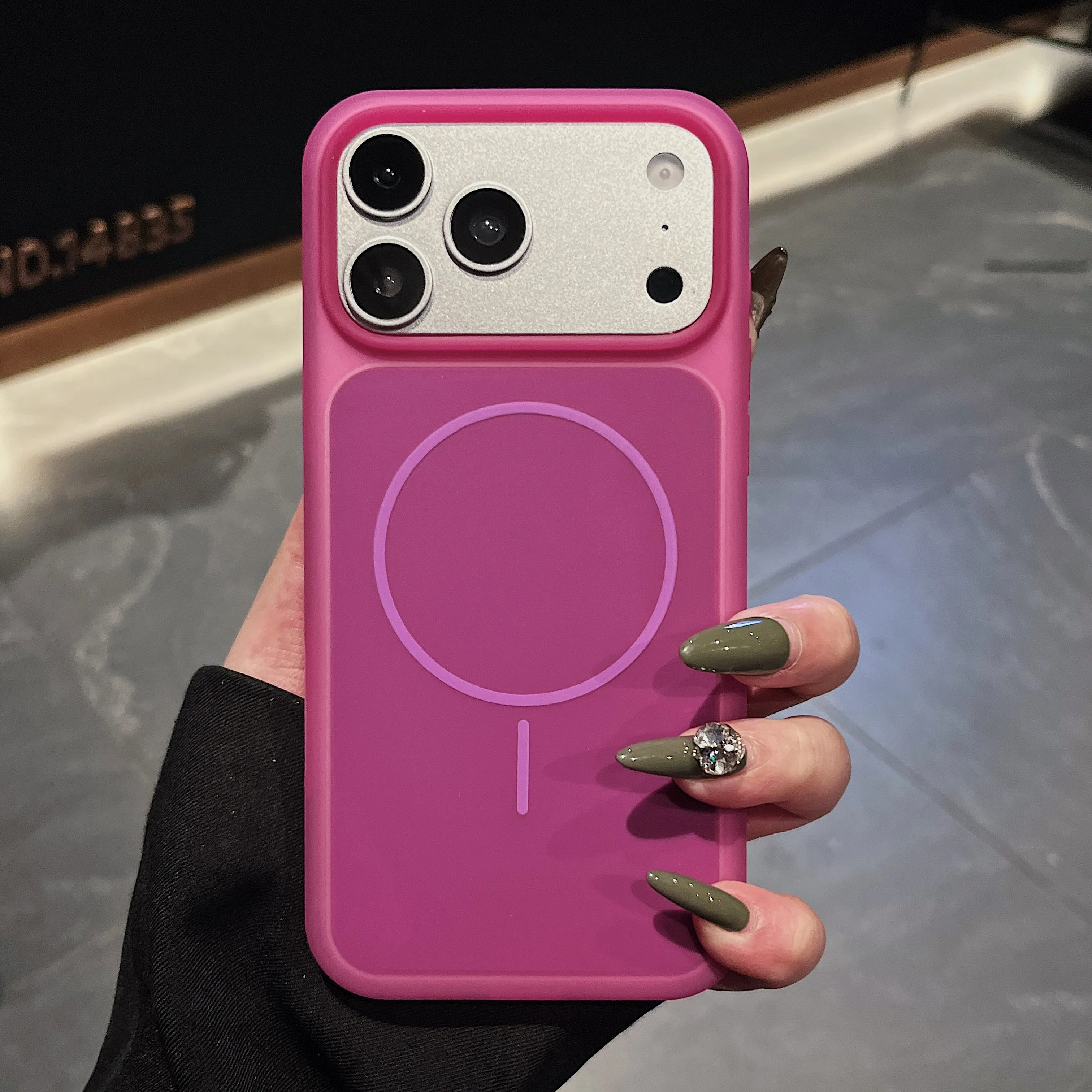 Capa De Silicone Macio Para Celular (iphone 16), Capa Protetora Magnética À Prova De Choque.