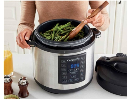 Máquina de Cozinha Multicooker CROCKPOT CSC051X-01 (5 L - 1100 W) — 4 opções para cozedura lenta, Selar/Saltear ou Vapor , 8 opções de cozedura rápida. Painel digital programável, com possibilidade de inicio diferido. Recipiente para cozinhar desmontável e com capacidade de 5L.