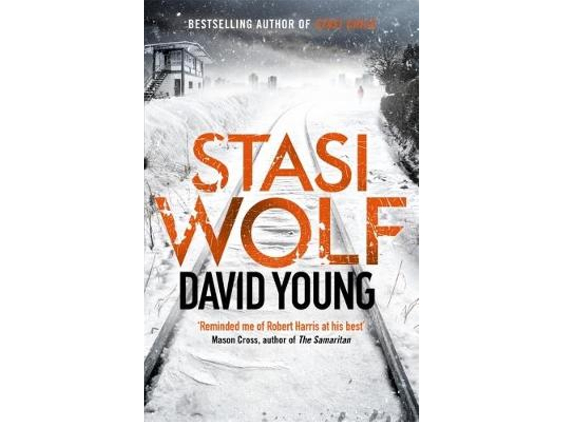 Livro Stasi Wolf de David Young (Inglês)