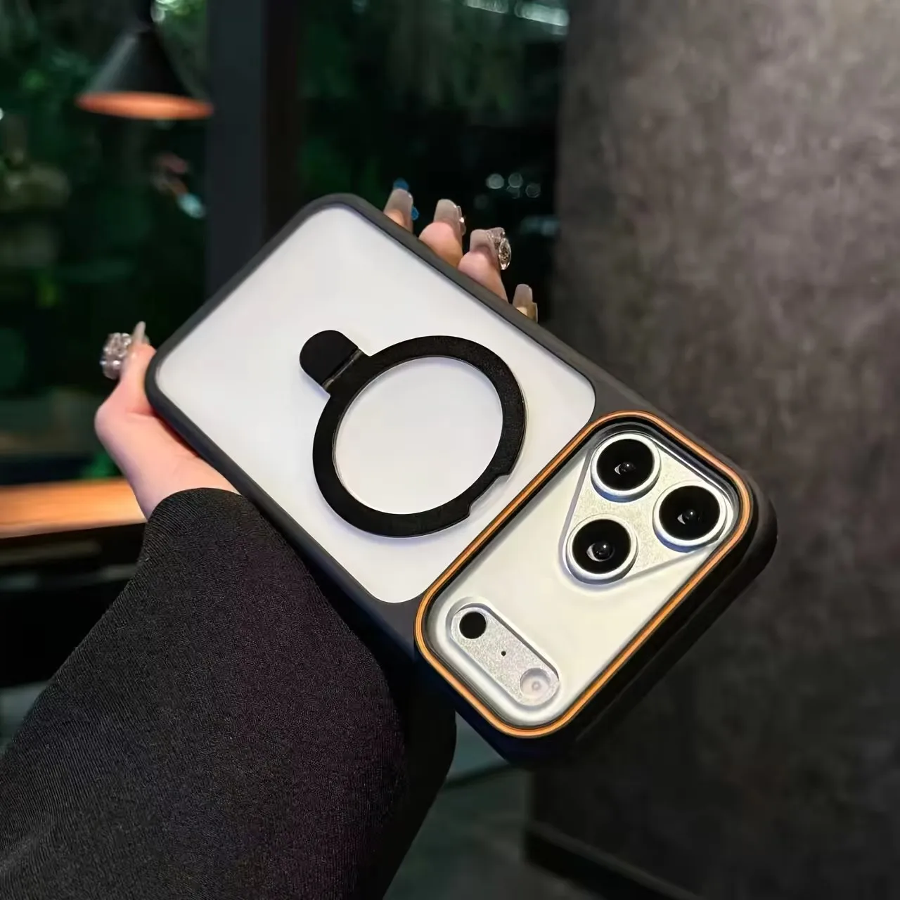 Capa Magsafe Para Iphone 16 (preta) Com Suporte Magnético Semitransparente.