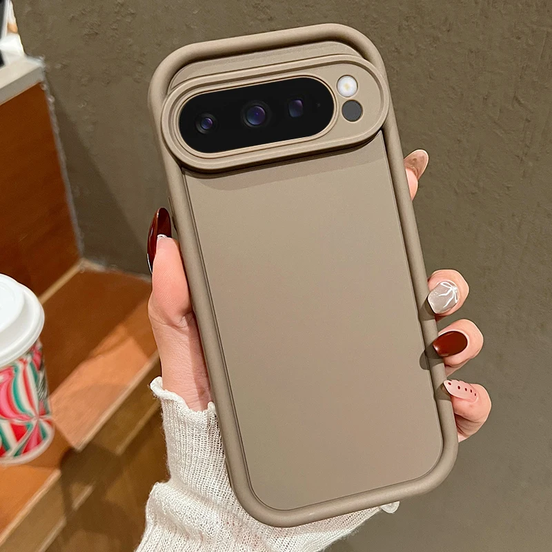 Capa De Celular Em Tpu De Cor Sólida (cor Café Para Google Pixel 9), À Prova De Choque E Macia, Em Silicone.