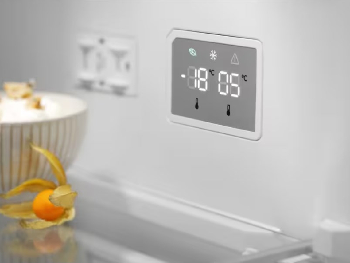 Frigorífico Combinado Electrolux Lnt7me36k2