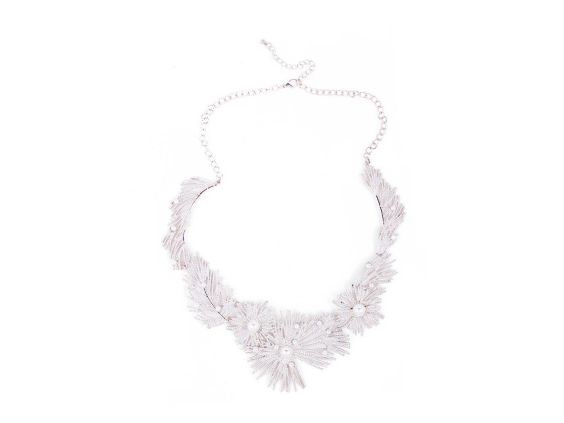 Colar De Mulher Elegante Com Pérolas Falsas