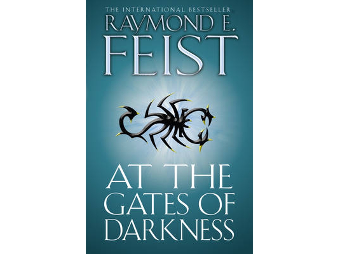 Livro At the Gates of Darkness de Raymond E Feist (Inglês)