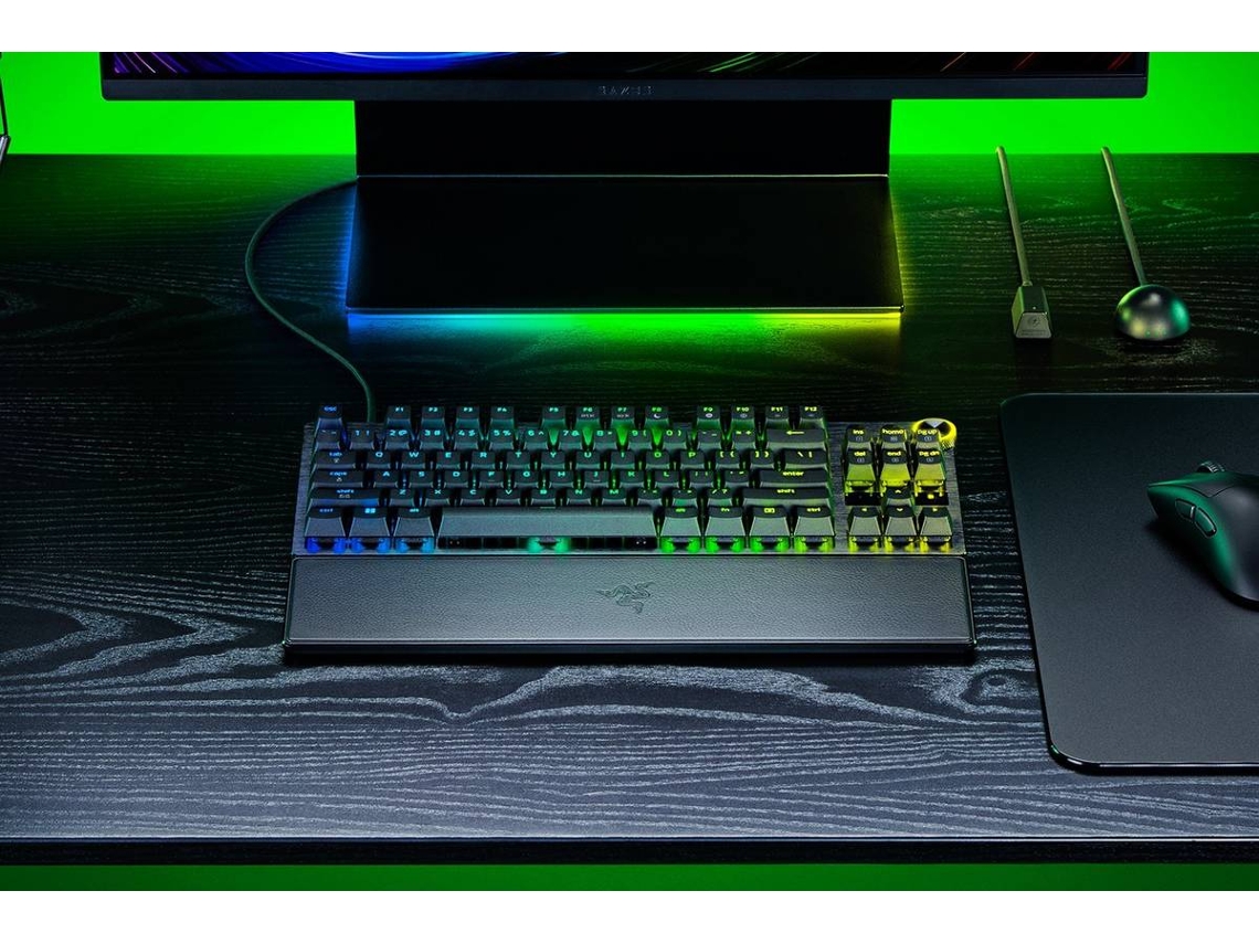 Teclado RAZER Huntsman V3 Pro Tenkeyless RGB Analog Optical Switches Gen-2 (Mecânico - Inglês - Preto)