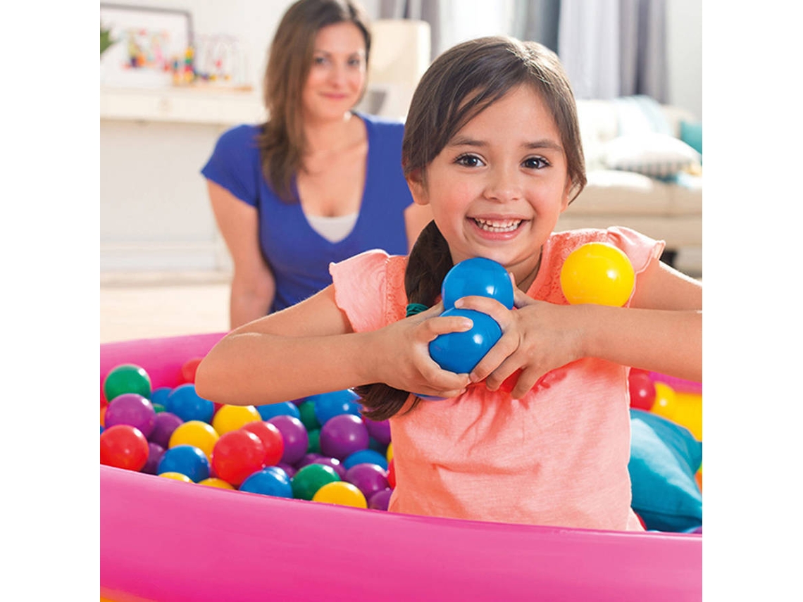 Bolas coloridas brilhantes para a piscina para jogos infantis