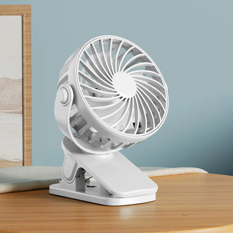 Mini Ventilador De Clipe Branco Com Cabeça Giratória De 720°, Carregamento Usb E Luz Noturna Integrada. Compacto E Portátil.