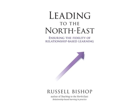 Livro Leading to the North-East de Russell Bishop (Inglês)