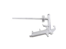 Pistola de pintura com assistência pneumática para revestimento antirroubo de chassis e móveis em liga de alumínio.