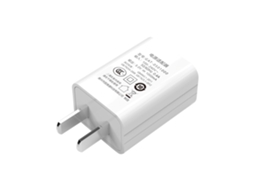 Adaptador de Energia Produto em Liquidação Yuexinghui Plugue Americano Carregador Usb Branco EOOCOO (carregamento Rápido Multifuncional)