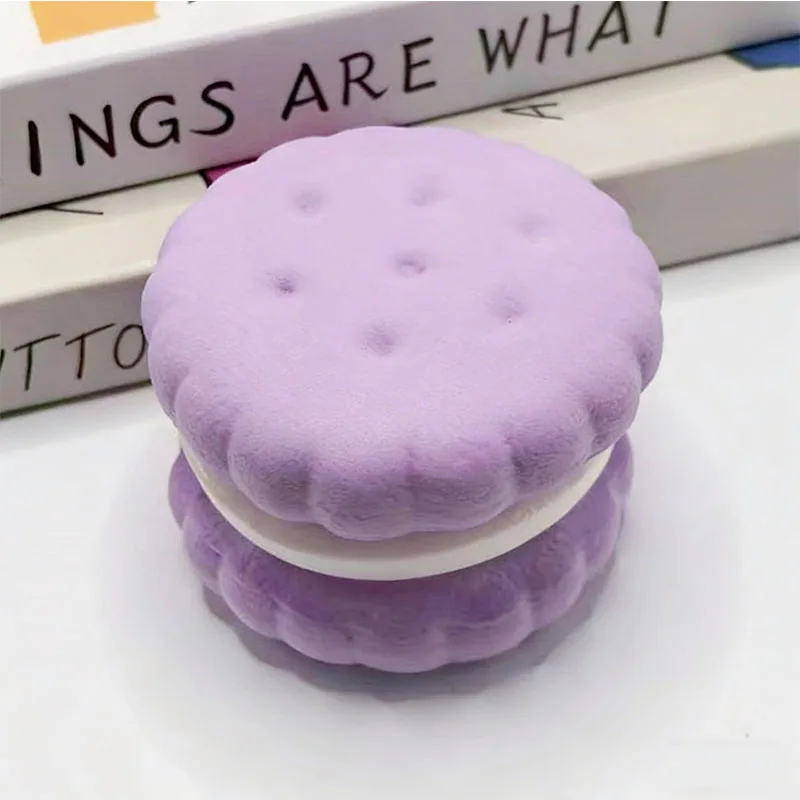 Brinquedo de Apertar em Formato de Bolo, Macio e Fofo, Realista, Que Alivia o Estresse e Proporciona Diversão. MDUG (roxo)