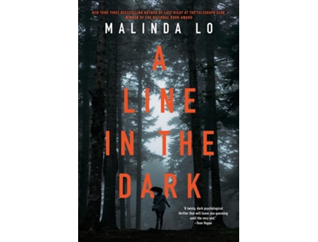 Livro A Line in the Dark de Malinda Lo (Inglês)