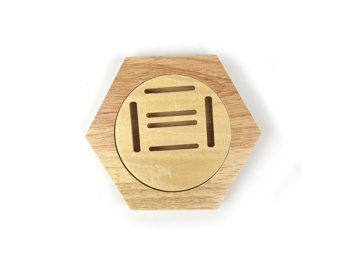 Suporte E Porta Medalhas Hexagonal De Madeira Com Formato De Favos De Mel