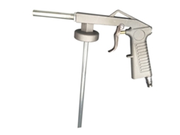 Pistola de ar pneumática manual para aplicação de revestimento protetor em chassis de aço.