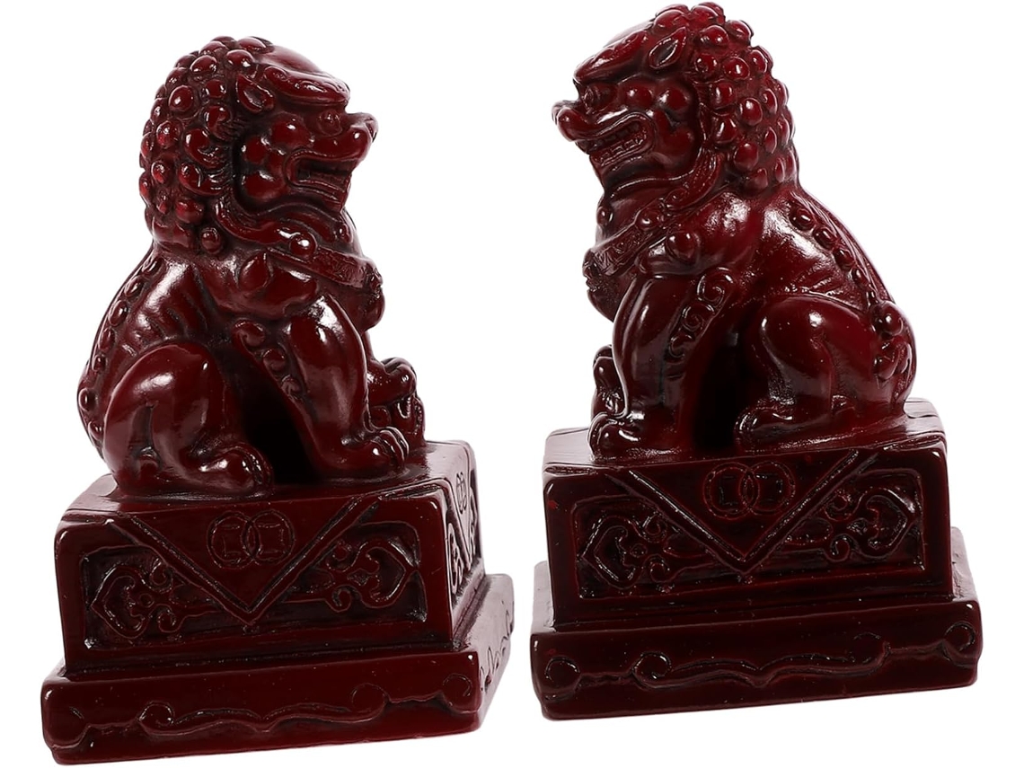 Estátua Decorativa de Leão Feita Resina Vermelha. Design Exclusivo para Decoração Casa e Mesa. CHABERLU
