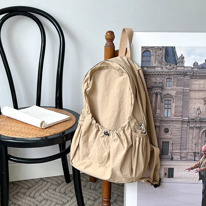 Mochila Feminina Estampada (cáqui), Casual E Feita De Nylon Macio, Bolsa Leve Para Estudante.